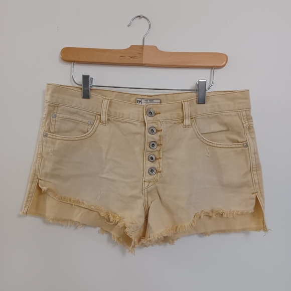 Free People Runaway Slouch Denim Cutoff Buttonfly Shorts - Picture 3 of 9